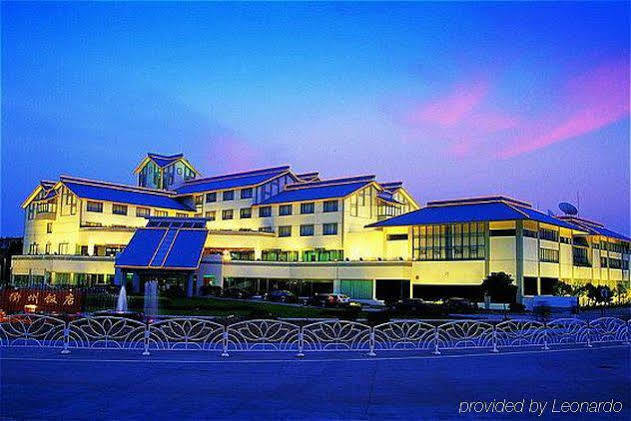 Quzhou International Hotel - Quzhou Jiangshan Экстерьер фото