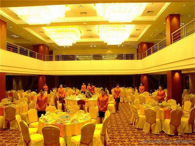 Quzhou International Hotel - Quzhou Jiangshan Экстерьер фото